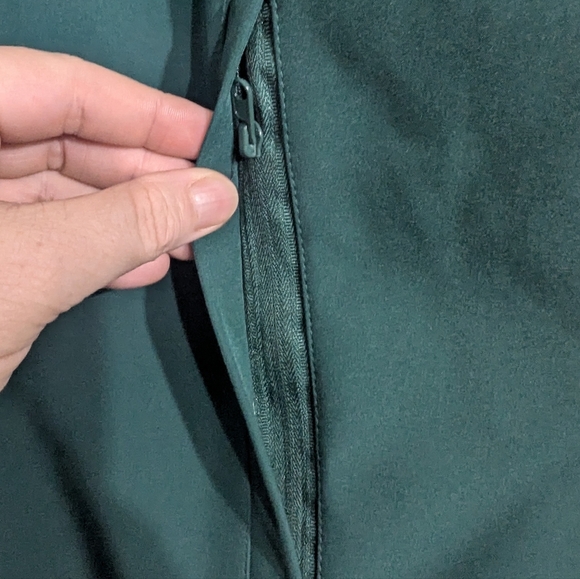 🧥 St. John’s Bay Softshell Vest – XXL - Picture 4 of 7